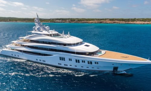 charter-lady-lara-yacht